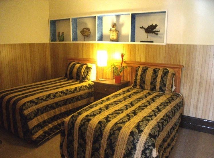 Hotel Posada El Rey Sol إنسينادا الغرفة الصورة